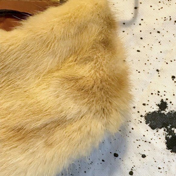 fur jacket collar - Picture 4 of 11